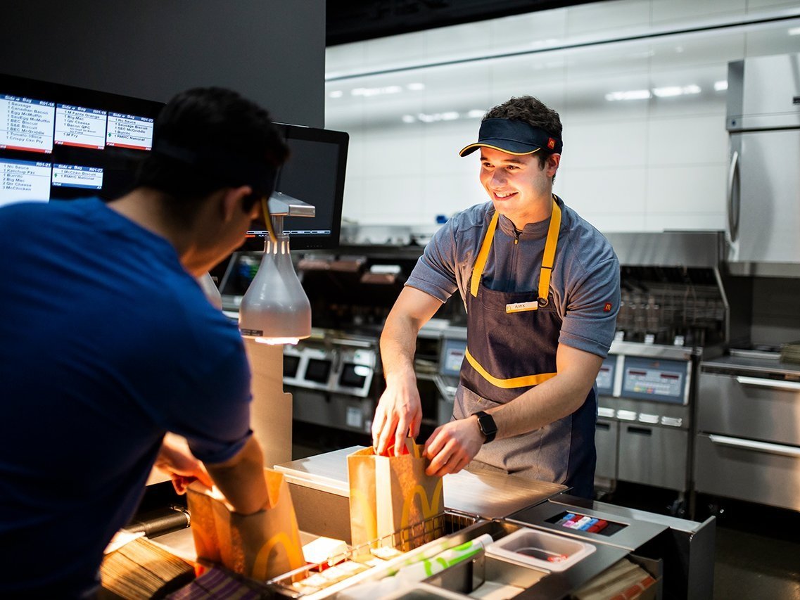 Opportunità di carriera presso McDonald's: unisciti a un'azienda globale con vantaggi eccezionali
