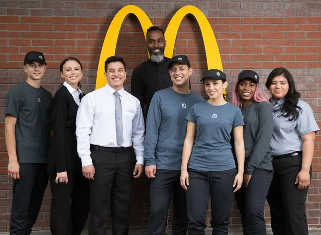 Opportunità di carriera presso McDonald's: unisciti a un'azienda globale con vantaggi eccezionali